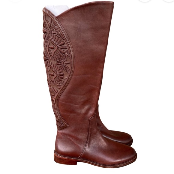 Gianni Bini Shoes - Gianni Bini NWT embroidered tall brown riding boots size 6